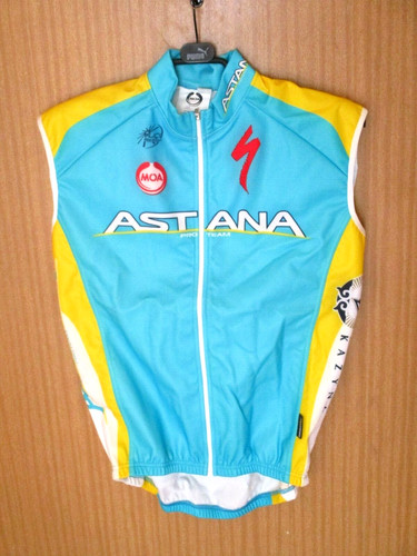 Kashechkin astana veste porté - astana,