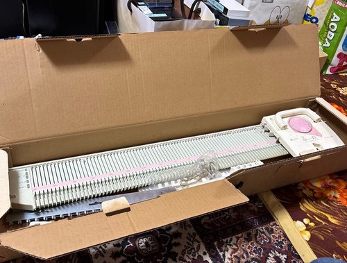 Machine tricoter - machine, à