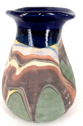 Joli vase terre melee - en,