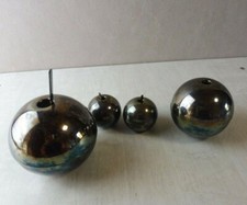 Ancien service petit déjeuner, confiturier, sucrier, boule métal argenté + verre