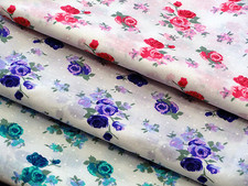 Roses & Blanc Broche Spots