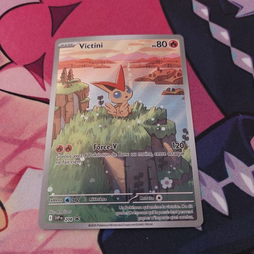 Carte pokemon victini 208 - carte,
