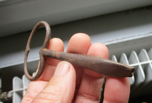 Ancienne grosse clé - grosse,
