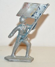 Ancienne figurine alu quiralu - ancienne,
