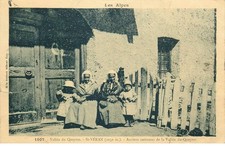 HAUTES ALPES  SAINT VERAN anciens costumes de la vallée du queyras