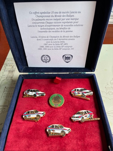 Coffret collection pins lancia - coffret,