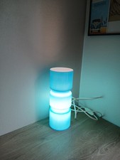 Lampe Habitat modèle Fitz en verre bleu.