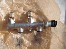 maître cylindre de frein v.w