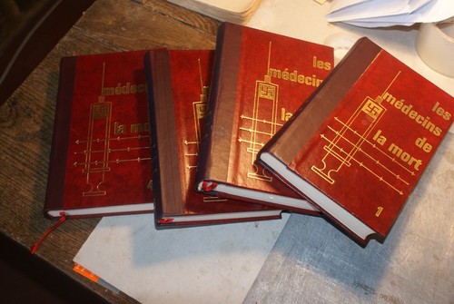 Livres les medecins mort - la,