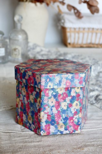 Boîte rangement hexagonale - boîte,