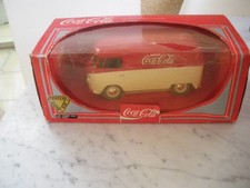 T1 vw COMBI Solido prestige serie coca cola de 1966 en 1:18