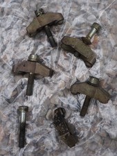 AUDI 100 / A6 - 2.5 TDI - bride(s) d'injecteur(s) à l'unité