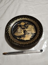 Coupelle En Papier Mâché