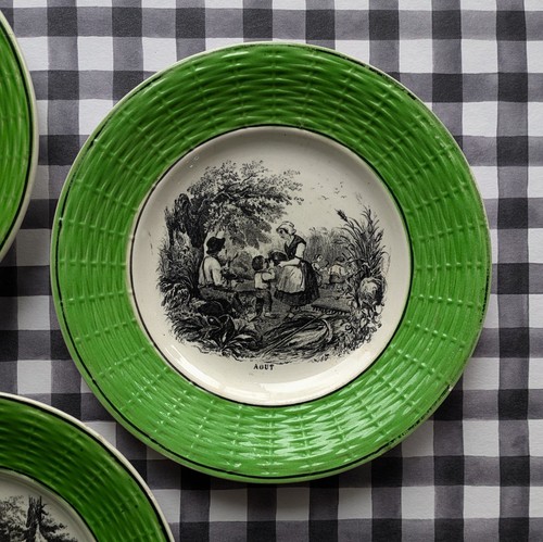 Assiette ancienne mois août - ancienne,