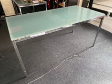 table bureau en verre sablé 80cm x 160cm piétement en acier inoxydable