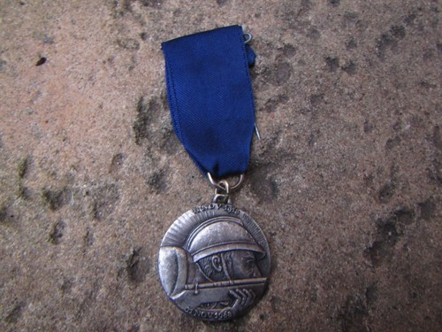 Médaille 50ème anniversaire - médaille,