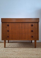 Commode coiffeuse vintage, meuble ancien vintage