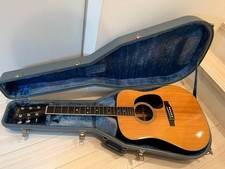 Guitare acoustique japonaise