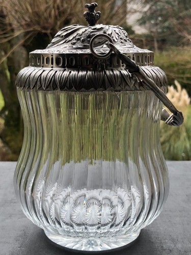 Superbe grand lourd pot - superbe,,