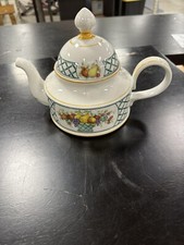 Villeroy & Boch Basket Tea Pot