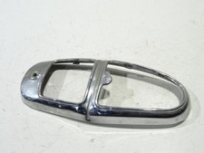 Enjoliveur de feu arriere droit PEUGEOT 403