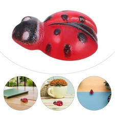  200 modèles de coccinelles