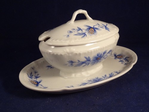 Ancien jouet soupière