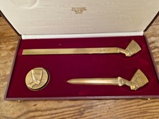 Nécessaire de bureau en bronze/thème  " Egypte" / 3 pièces 