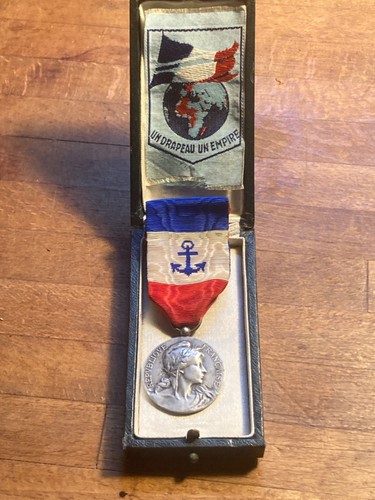 Médaille argent drapeau - mÉdaille, /argent/un