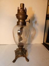 LAMPE A PETROLE NAPOLEON III