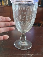 GRAND VERRE SOUVENIR DE LA FETE A PIED HT 22 CM VERS 1900 MARIAGE ART POPULAIRE