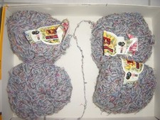 LOT DE 4 PELOTES DE LAINE TYPE MOHAIR MARQUE GRIS PALE + FILS MULTICOLOR
