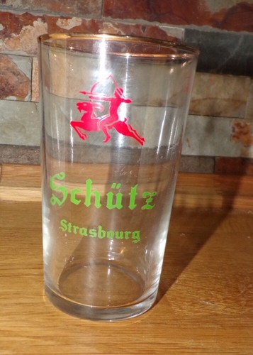 Model rare ancien - verre, bière