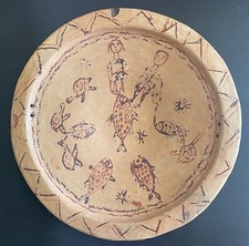 Algérie plat amazigh Kabylie décor poisson tortue et personnages Terre cuite XXe