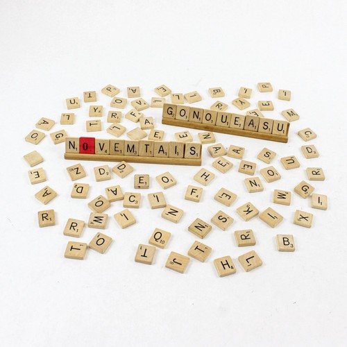Milton bradley scrabble lot - lot, de