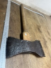Outil ancien old tool - tool, tailleur