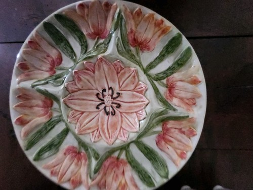 Plat motifs floraux - ,