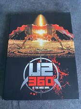 U2 360 ° AT THE ROSE BOWL