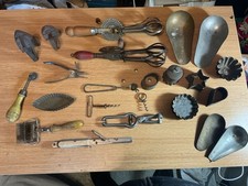 Lot D Ustensiles De Cuisine Très Ancien,batteurs,pince À Crabe Très Rare Etc