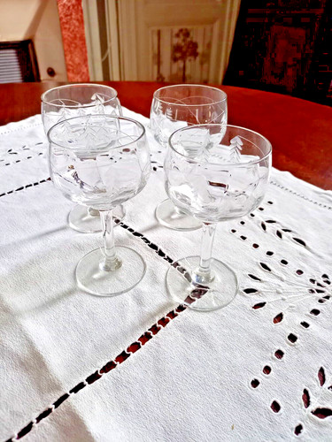 Lot verres anciens à - verres,
