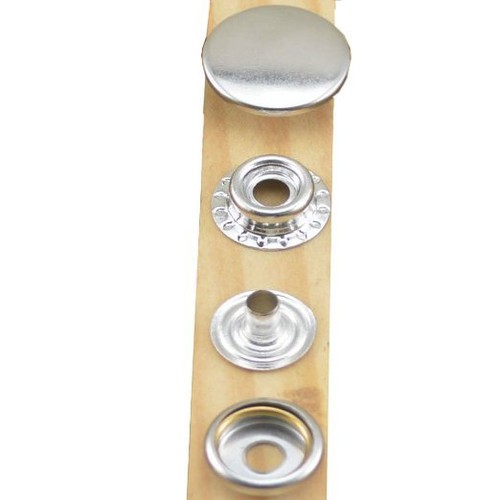 Fermoir bouton attache - en, fer