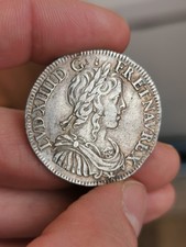 Louis XIV, demi-écu mèche longue 1653 X Amiens. 375.246 ex.