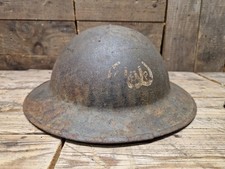 Rare  Brodie Anglais  WW1 de la 3e divisions de Cavalry avec insigne pient