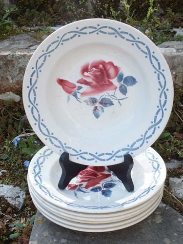 Assiettes creuses vintage - +, 7
