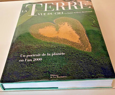 Livre LA TERRE VUE DU CIEL -