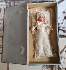 poupée ancienne magnifique