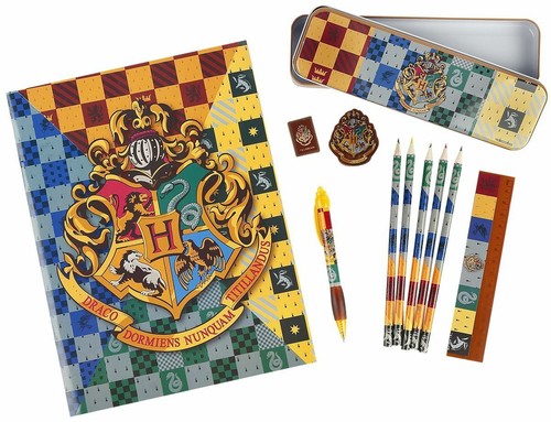 Pochette fournitures scolaires - pochette,