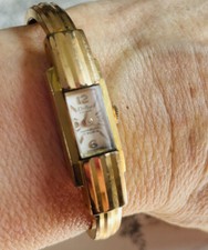 Montre Difor incabloc 17 rubis femme vintage plaqué or Suisse bracelet rigide