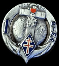 Insigne 1822 1945 1 Er Rima