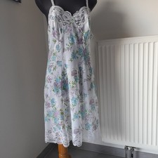 combinaison nylon fond de robe